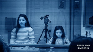 Read more about the article Paranormal Activity 3 (2011) – Family values