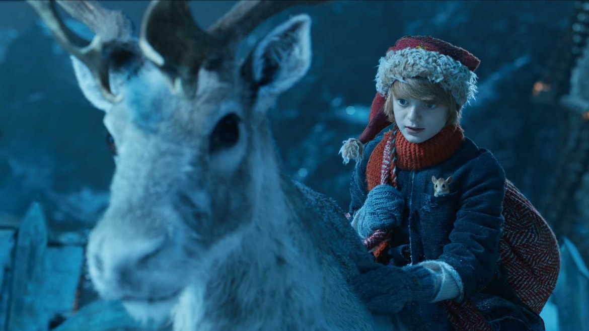Read more about the article A boy called Christmas (2021) – Kid Santa saves the day!